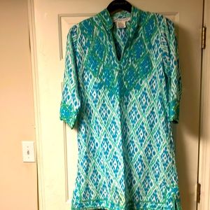 Women’s size lg Gretchen Scott tunic.